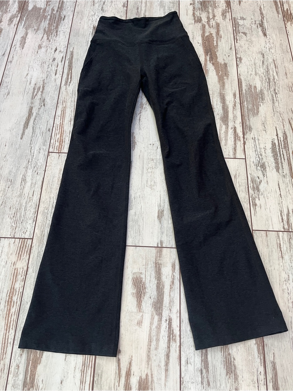 Beyond Yoga Spacedye All Day Flare Pants High Waisted Pockets Darkest Night S - Picture 3 of 12